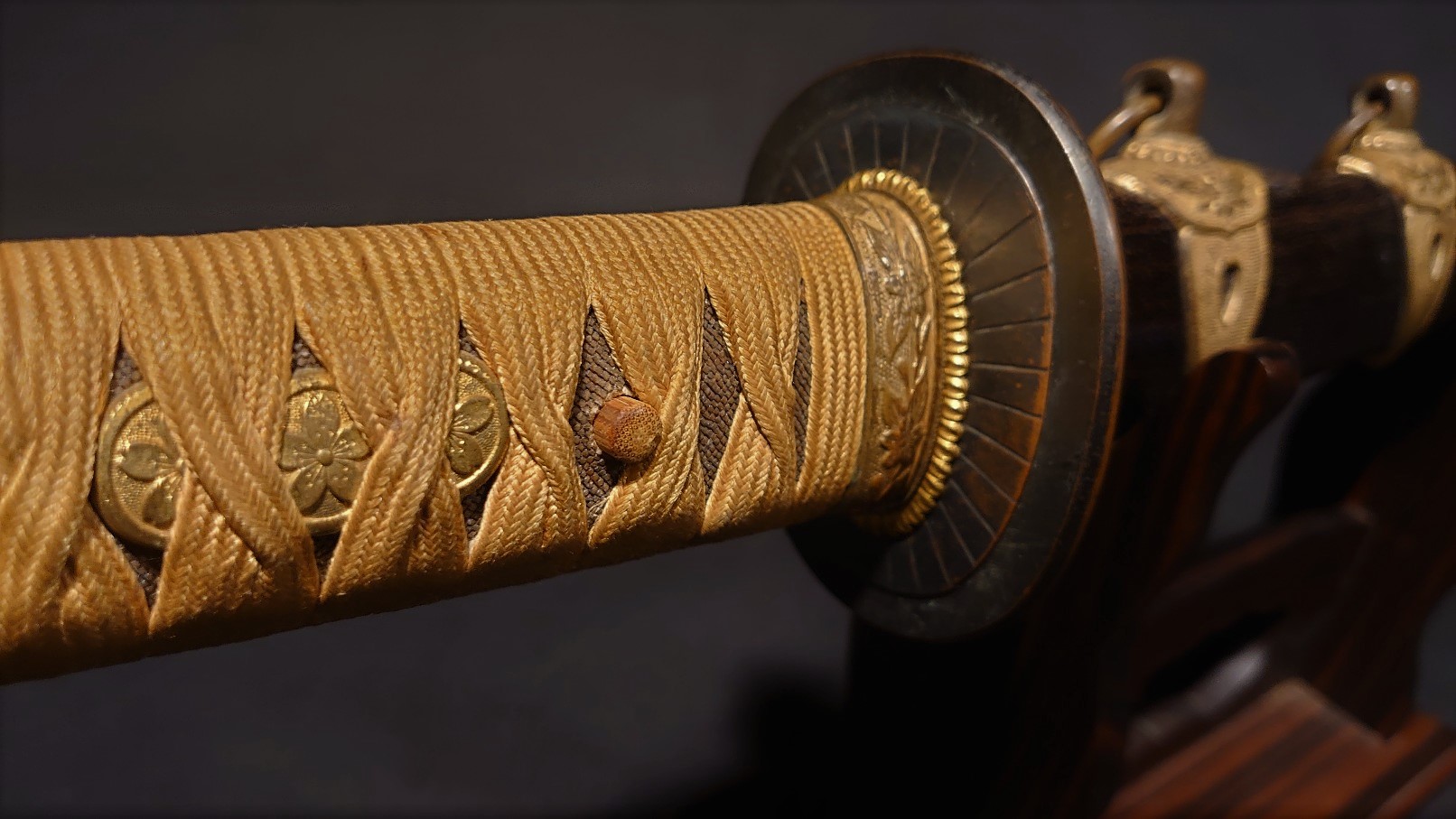 商品詳細｜日本刀の通信販売【刀剣 はせ川】鍔（つば）・刀袋の取り扱い