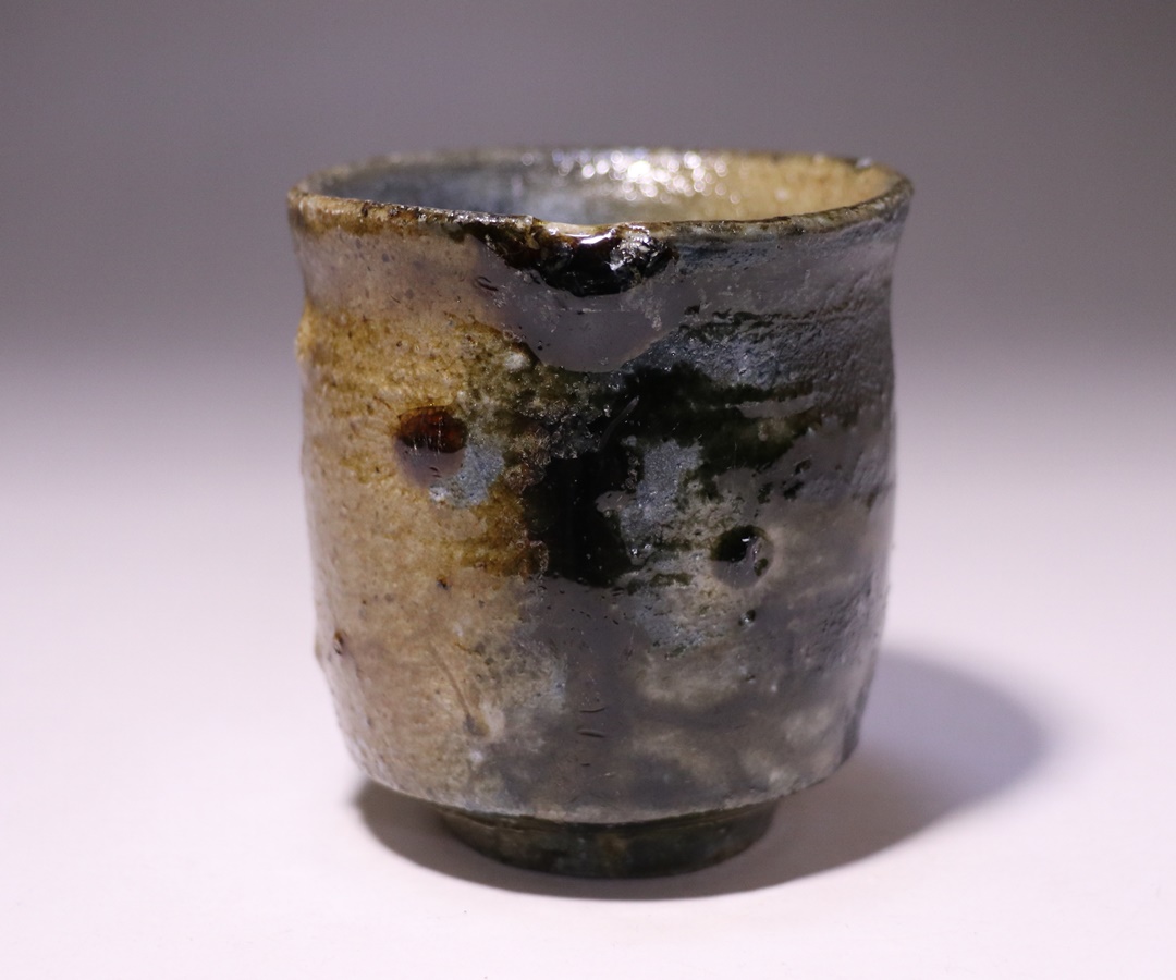 伊勢崎 淳 作 「備前酒呑」 ～備前焼専門卸小売店 川口陶楽苑～