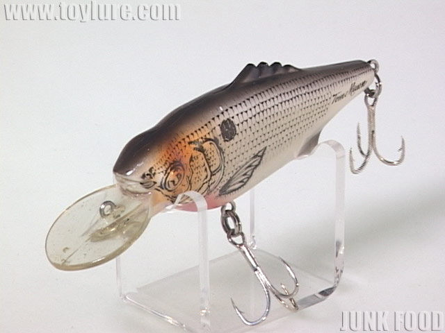 JUNK FOOD item: T-6118 Shad-Mann シャッドマン大