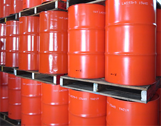 環境とエンジンにやさしいディーゼルオイル Shell Rimula RL（シェル