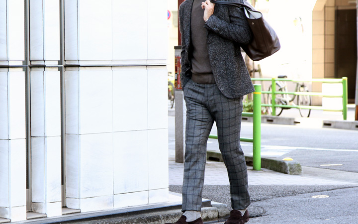 冬のコーデに、チェックパンツが必須な理由。｜TOKYOlife