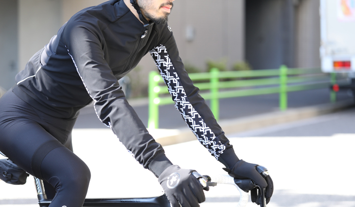 超寒くても、インナーとこれ1枚。｜TOKYOlife