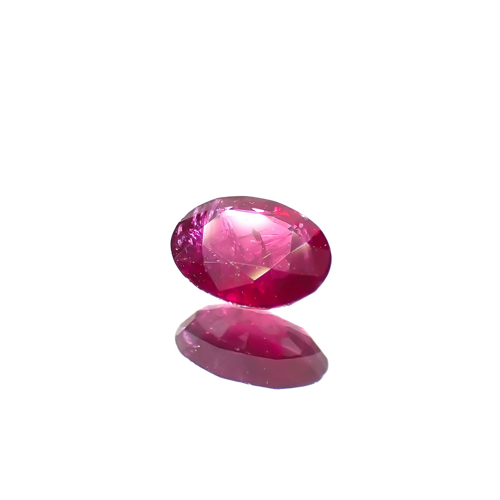 ルビー 非加熱 ビルマ産 0.30ct / 4.6x3.5mm前後 [240628045] | TOP