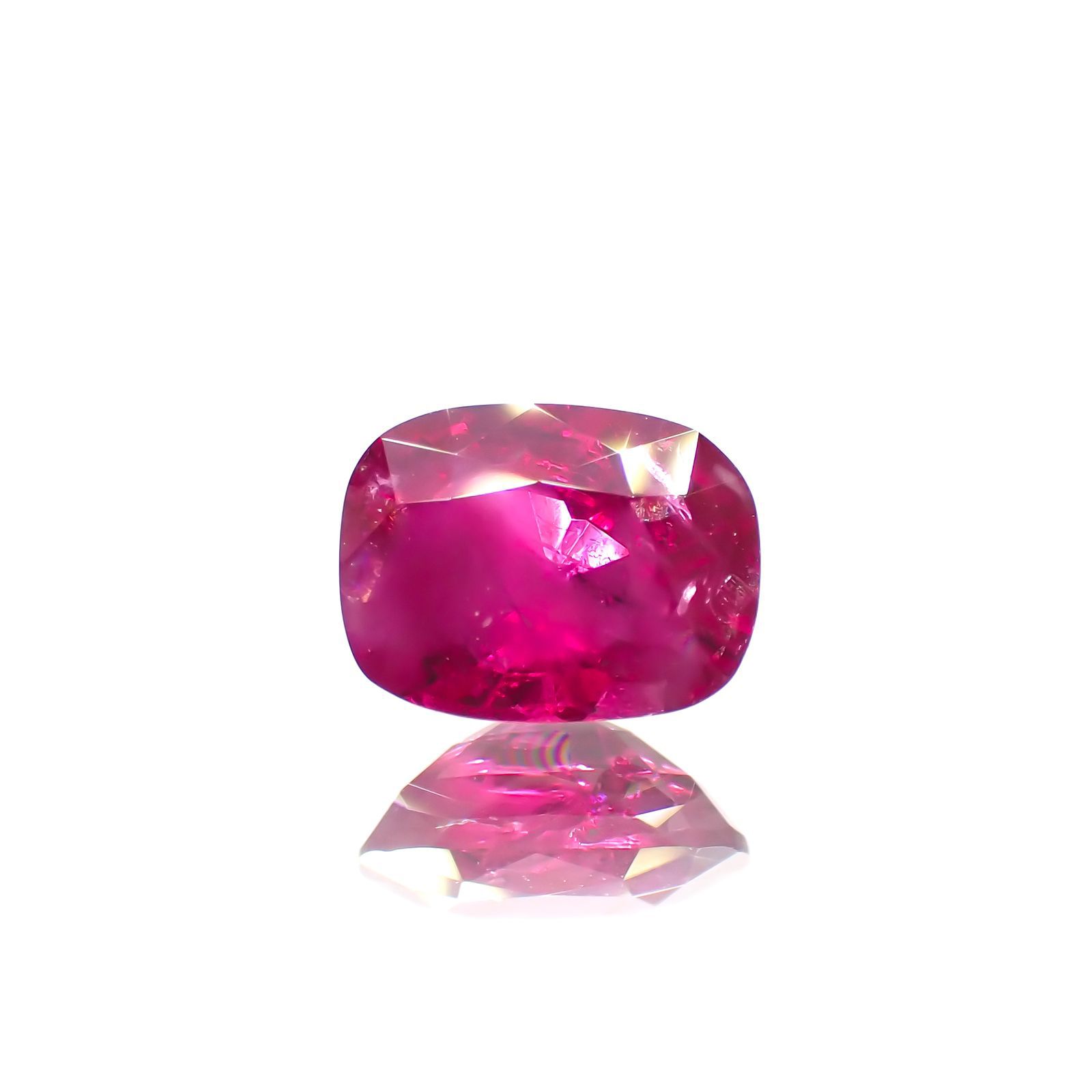 ルビー 非加熱(宝石名ルビー) ミャンマー産 GIA鑑付 1.07ct / 6.7x5