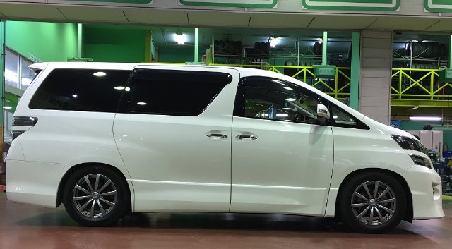 20系ヴェルファイア、車高調取り付け事例 | 店舗おススメ情報 | タイヤ