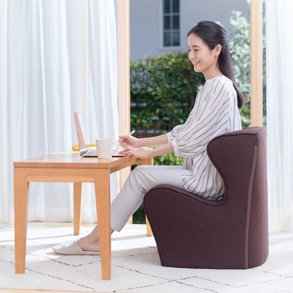 Style ドクターチェアプラス ブラウン 骨盤 テレワーク】スタイル