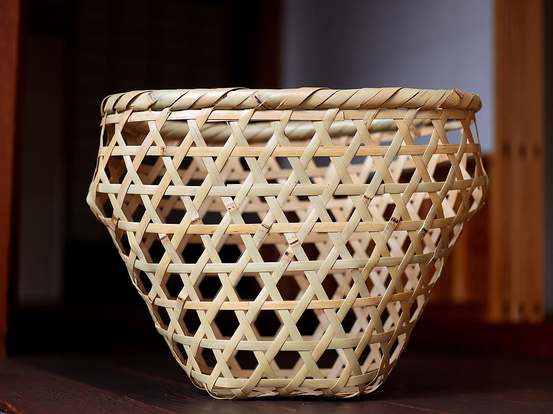 逆台形六ツ目編みの竹籠 - 竹虎四代目がゆく！