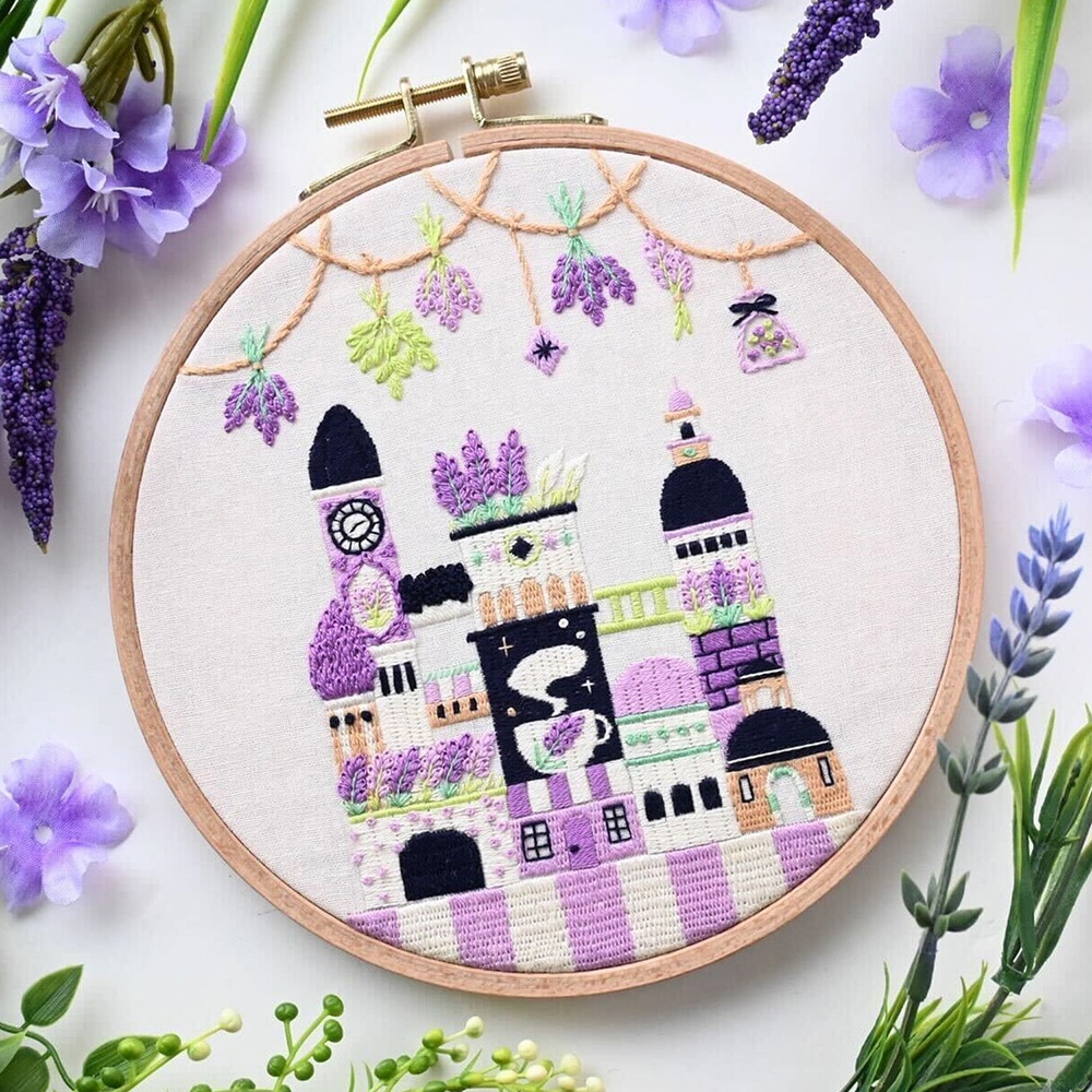 空想街雑貨店 刺しゅうキット「ラベンダーの街」: キット｜手づくり