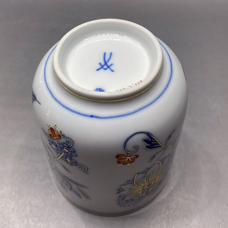 マイセン（Meissen） ブルーオニオン レッド＆ゴールド 夫婦蓋付湯呑