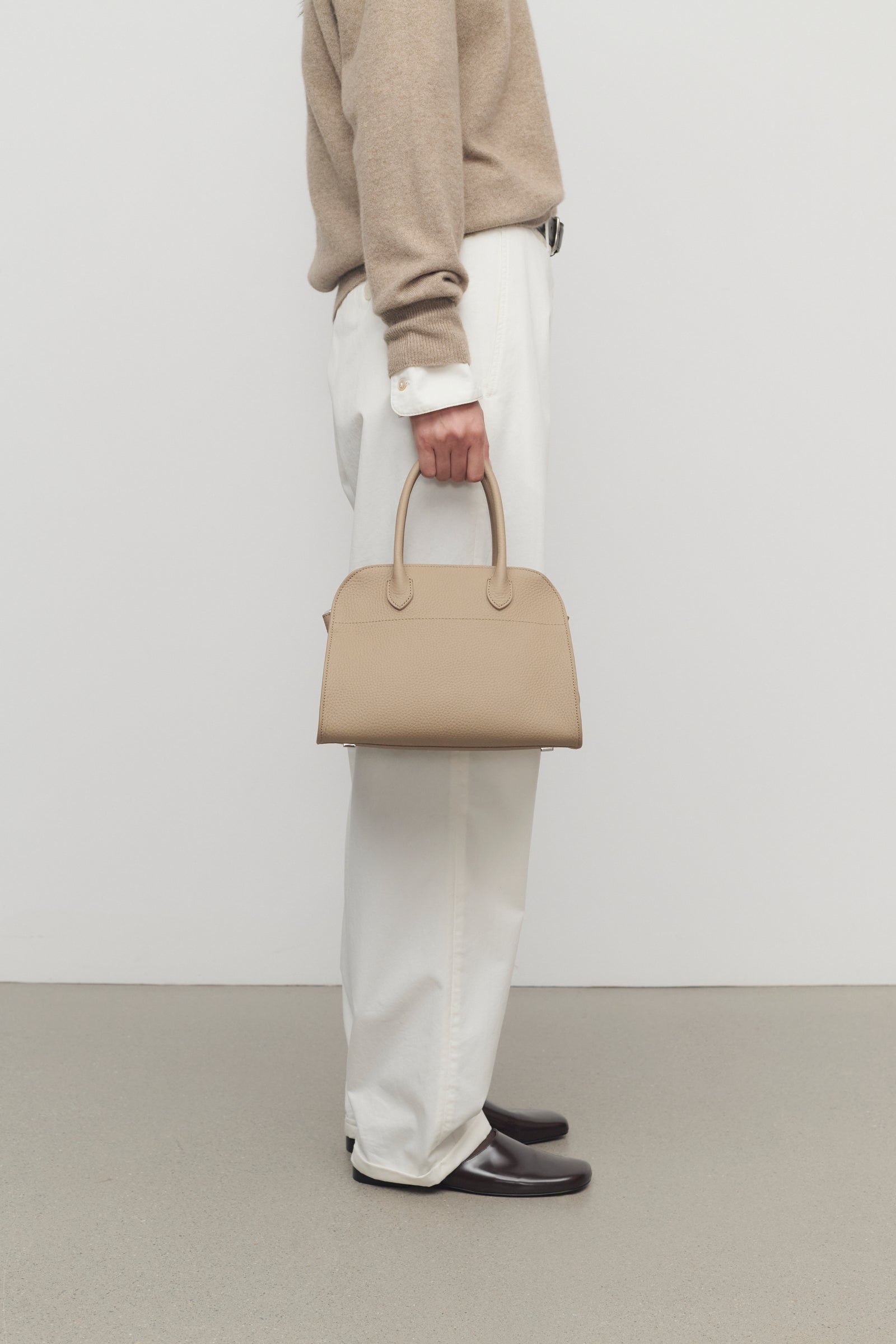 Soft Margaux 10 Bag Beige – The Row