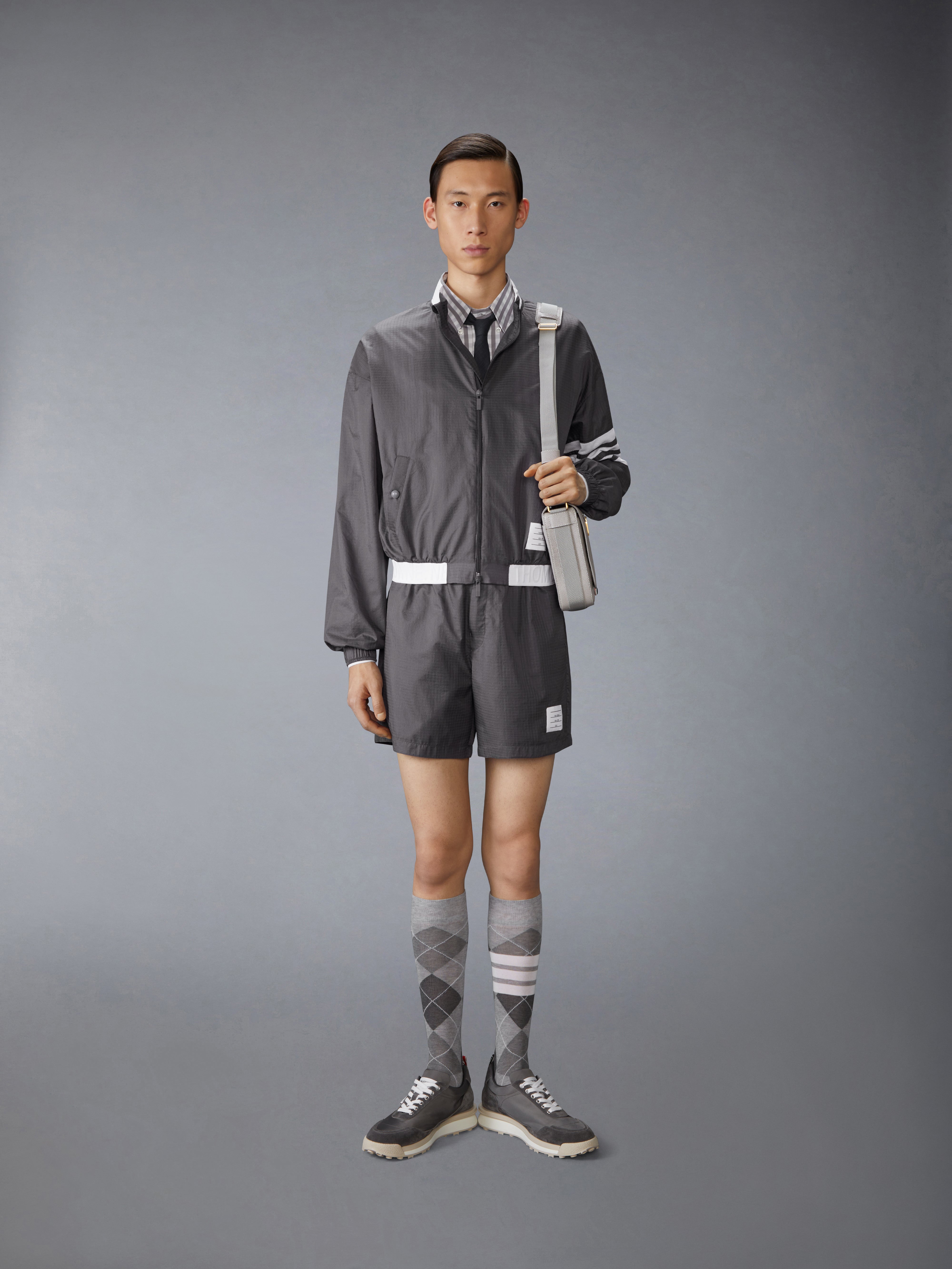 ナイロン リップストップ ショートパンツ | Thom Browne