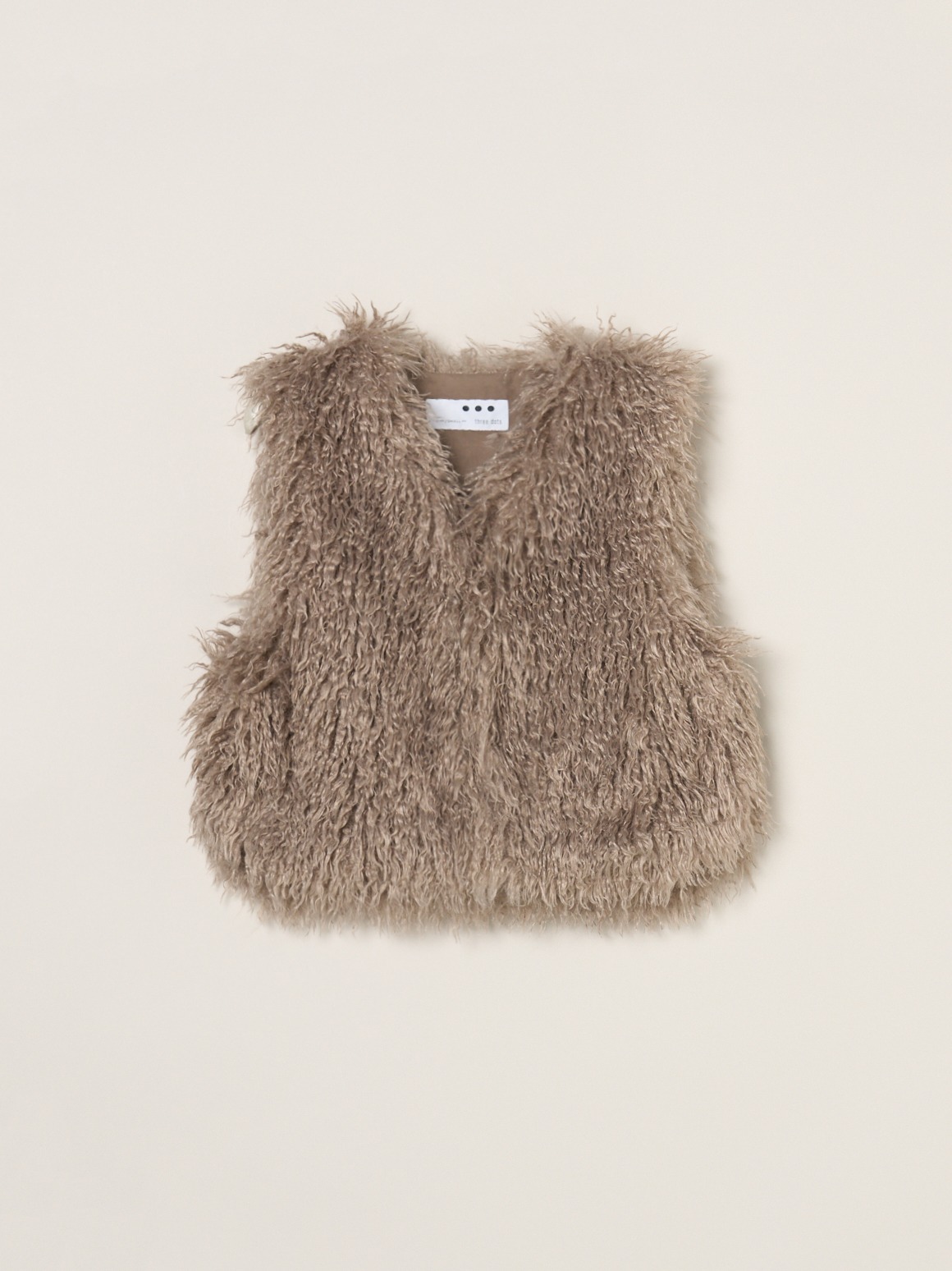 Wavy fur short gilet｜スリードッツ オフィシャルオンラインショップ