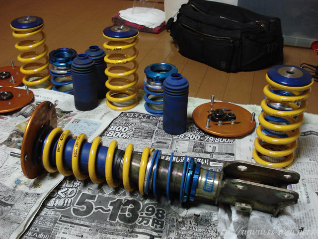 オーリンズDFVを分解中 - インプレッサ WRX STI (GDBF) 備忘録