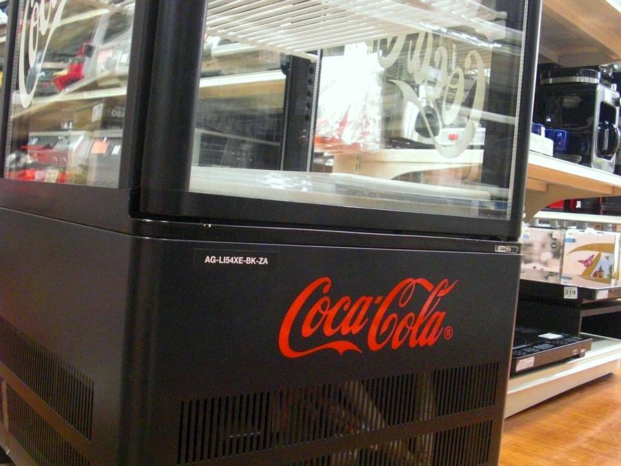 冷蔵庫・冷凍庫 Coca-Cola AG-LI54XE-BK-ZA 昔懐かし?!コカ・コーラ