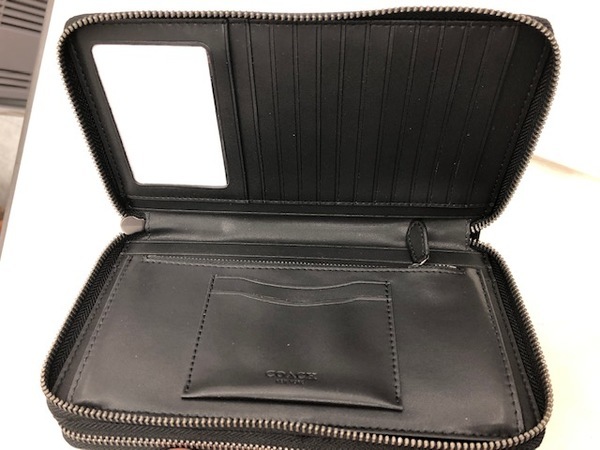 COACH ダブルジップトラベルオーガナイザー F93504 入荷しました