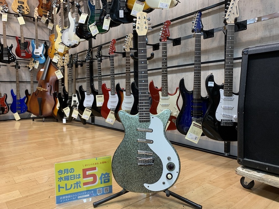 Danelectro DC-3 PRO Silver Metalflakeが買取入荷しました！【南大沢