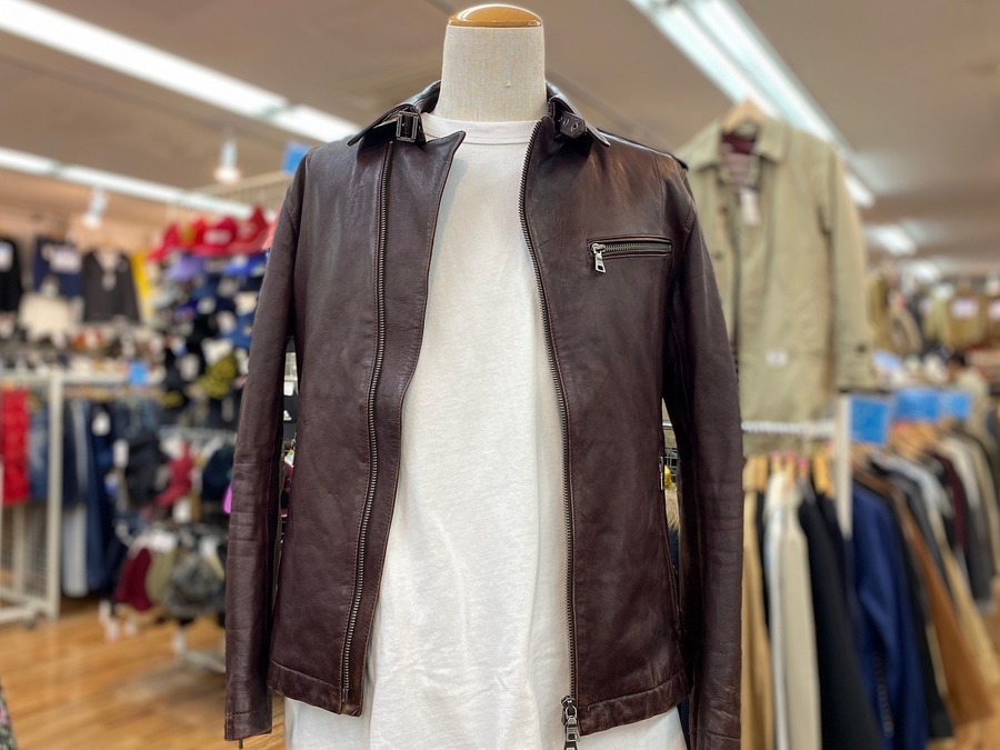 滑らかな羊革♪】BURBERRY(バーバリー)のレザーライダースジャケットの