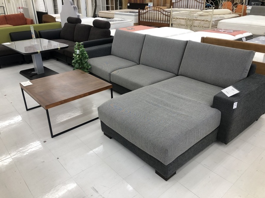 IKEA(イケア)のFRIHETEN(フリーヘーテン) コーナーソファベッド入荷