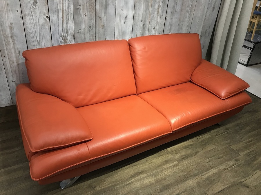 NICOLETTI（ニコレッティ）】イタリア製の総本革3人掛けソファ