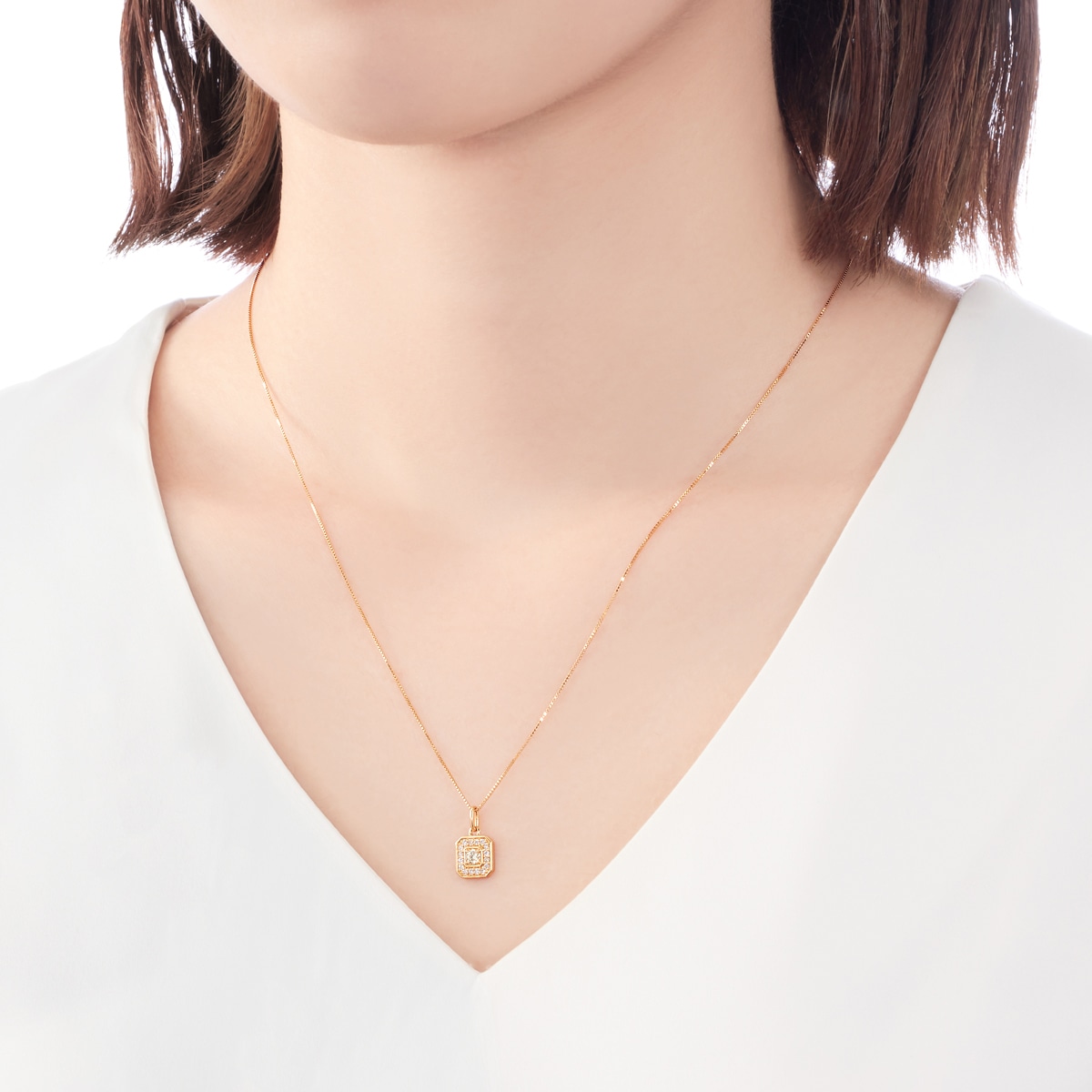 K18イエローゴールド鑑定書付ダイヤモンドネックレス（0.07カラット