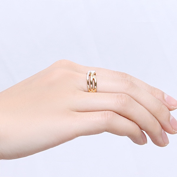 K18イエローゴールド鑑定書付ダイヤモンドリング（0.17カラット