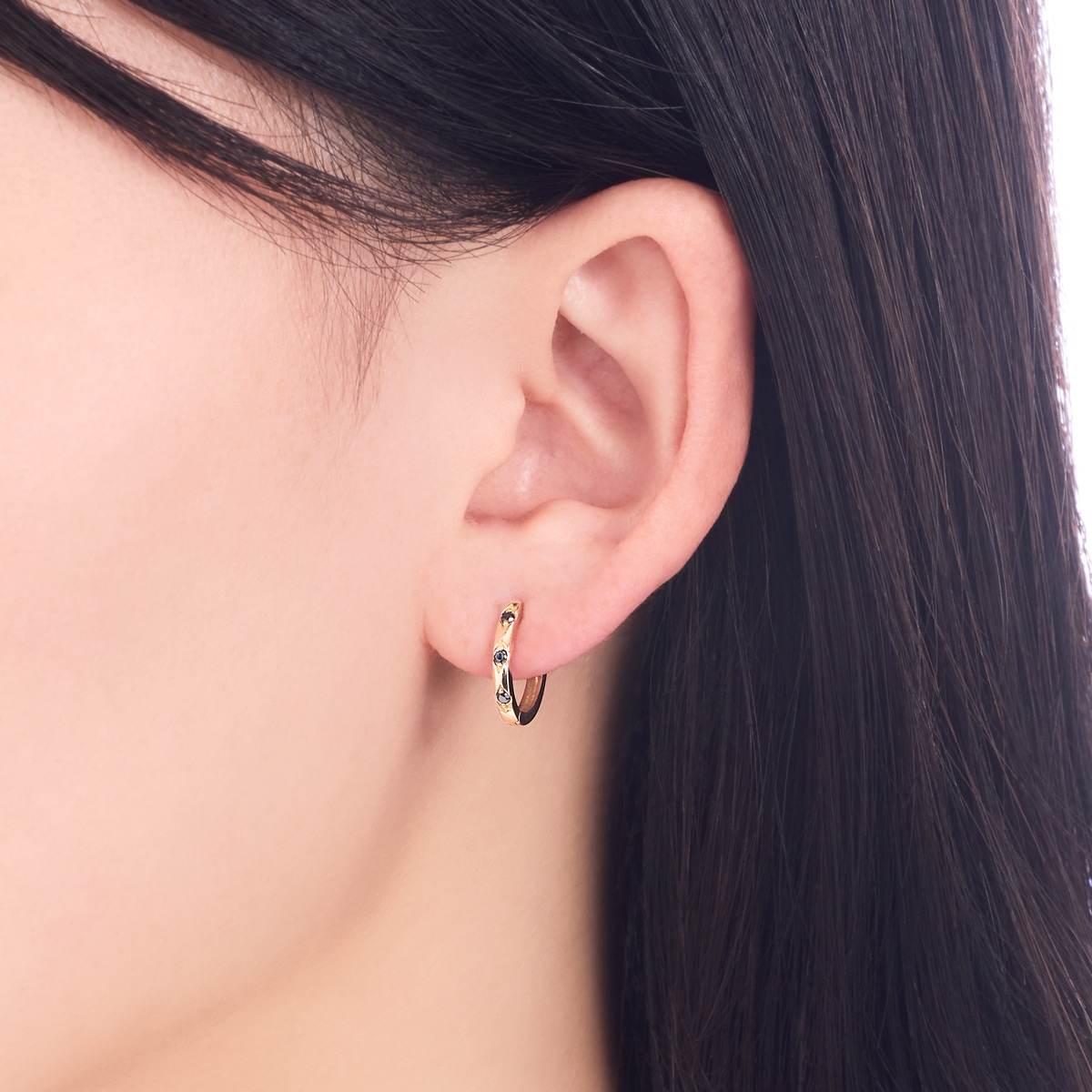 K10イエローゴールドブラックダイヤモンドピアス(RPE353-003)|TSUTSUMI