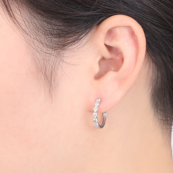 プラチナダイヤモンドピアス(RPE993-001)|TSUTSUMI（ジュエリーツツミ