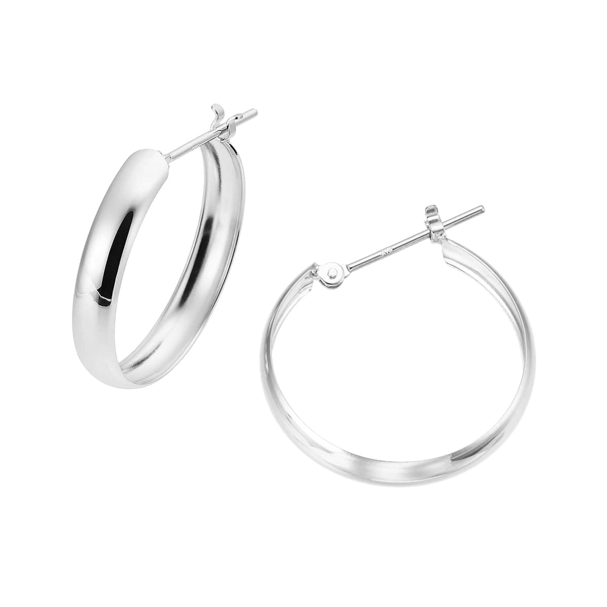 K*n様 【美品】Ami Paris ピアス ホワイト K*n様 【美品】Ami Paris