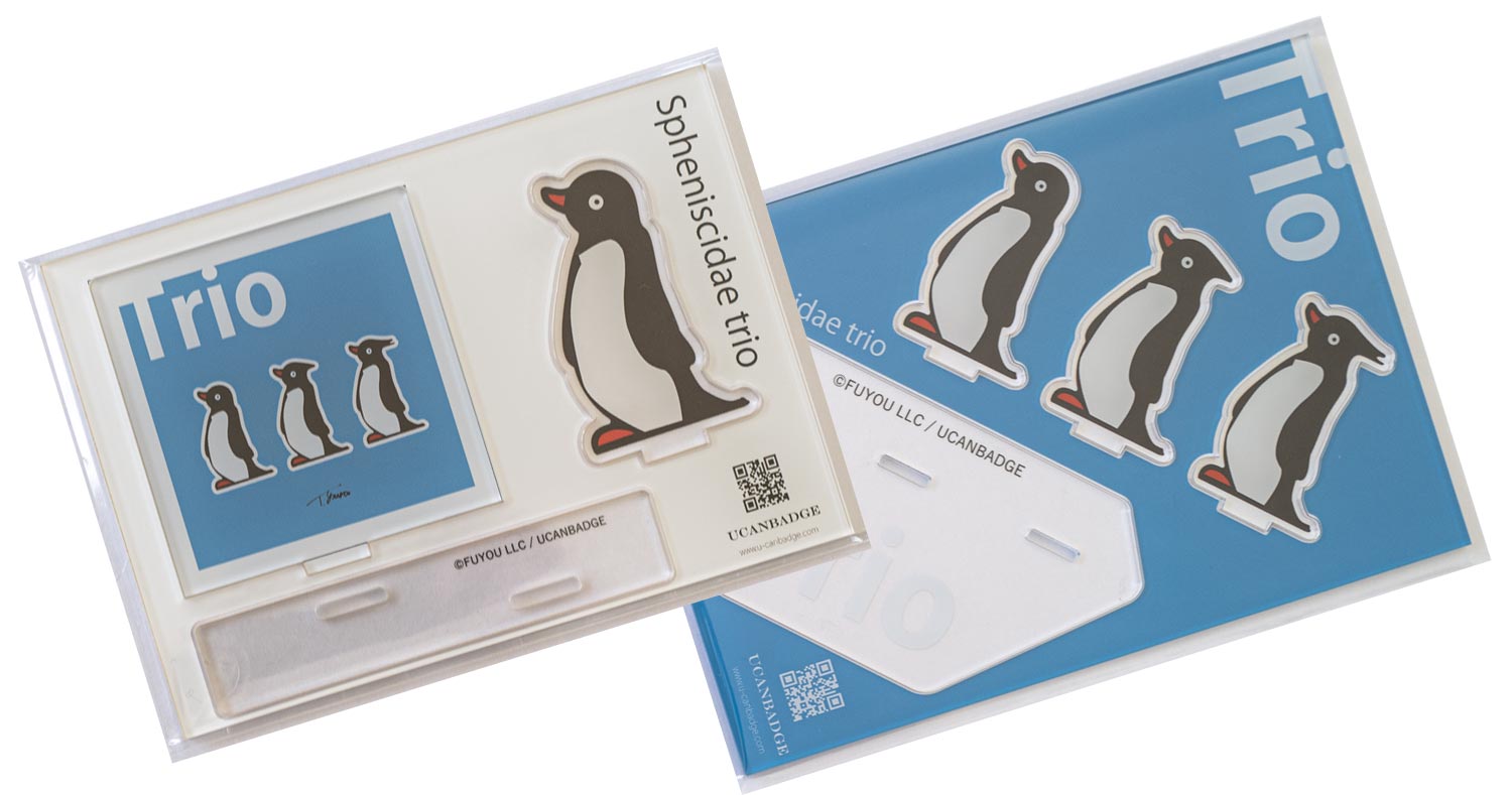 フレーム付きアクリルスタンドB7（91×128mm）：キレイな缶バッジと