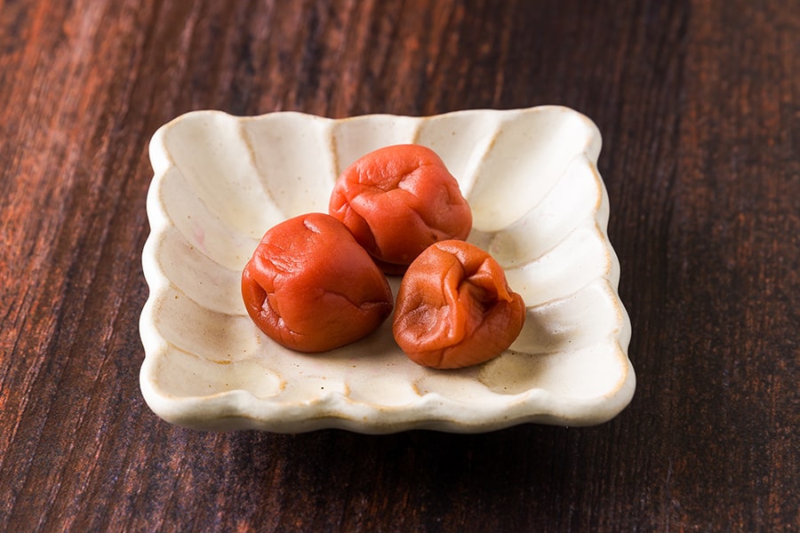 深瀬善兵衛商店／《粒不揃い》完熟梅干し800g(200g×4袋)