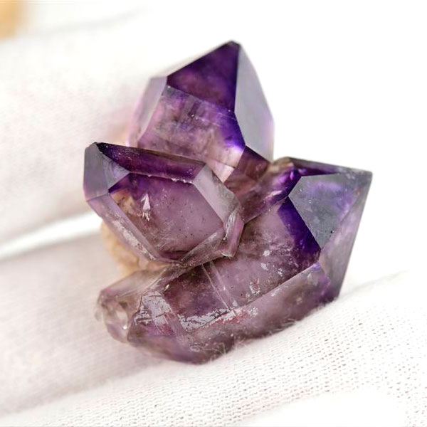 ジンバブエ チブク鉱山産 アメジストエレスチャル｜シャンガン