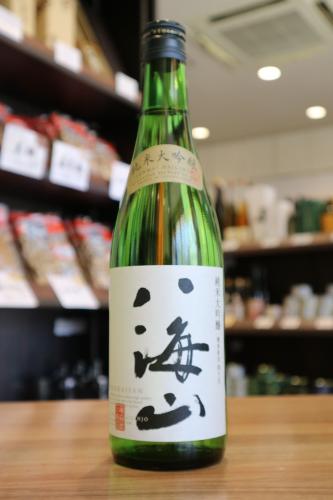 八海山 純米大吟醸 720ml(箱無) | 日本酒・地酒 自然派ワイン 本格焼酎