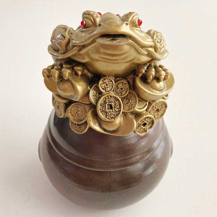 韓国 開運ガマガエル 三脚蟾蜍（さんきゃくせんそ） 銭カエル 塩入り