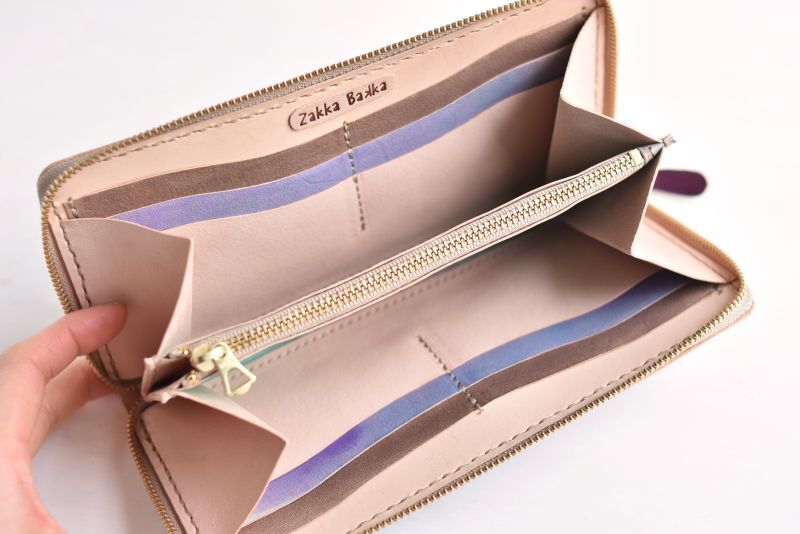 あずき色 （ラウンドファスナー長財布） - Zakka Bakka