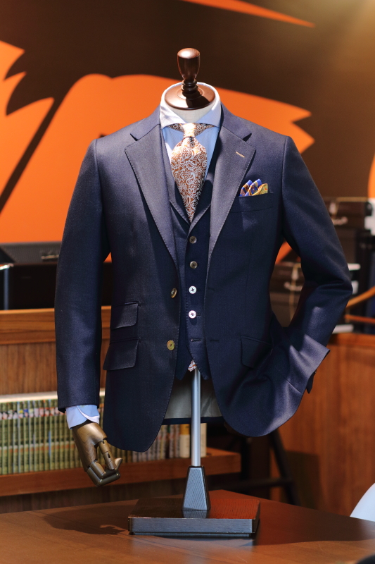 カノニコ GINZAGlobalStyle イタリア製ネイビージャケットベスト