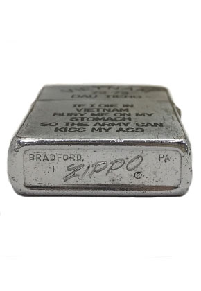 ZIPPO】ジッポー：ベトナムZIPPO/1972年製造品 銃を構える兵士