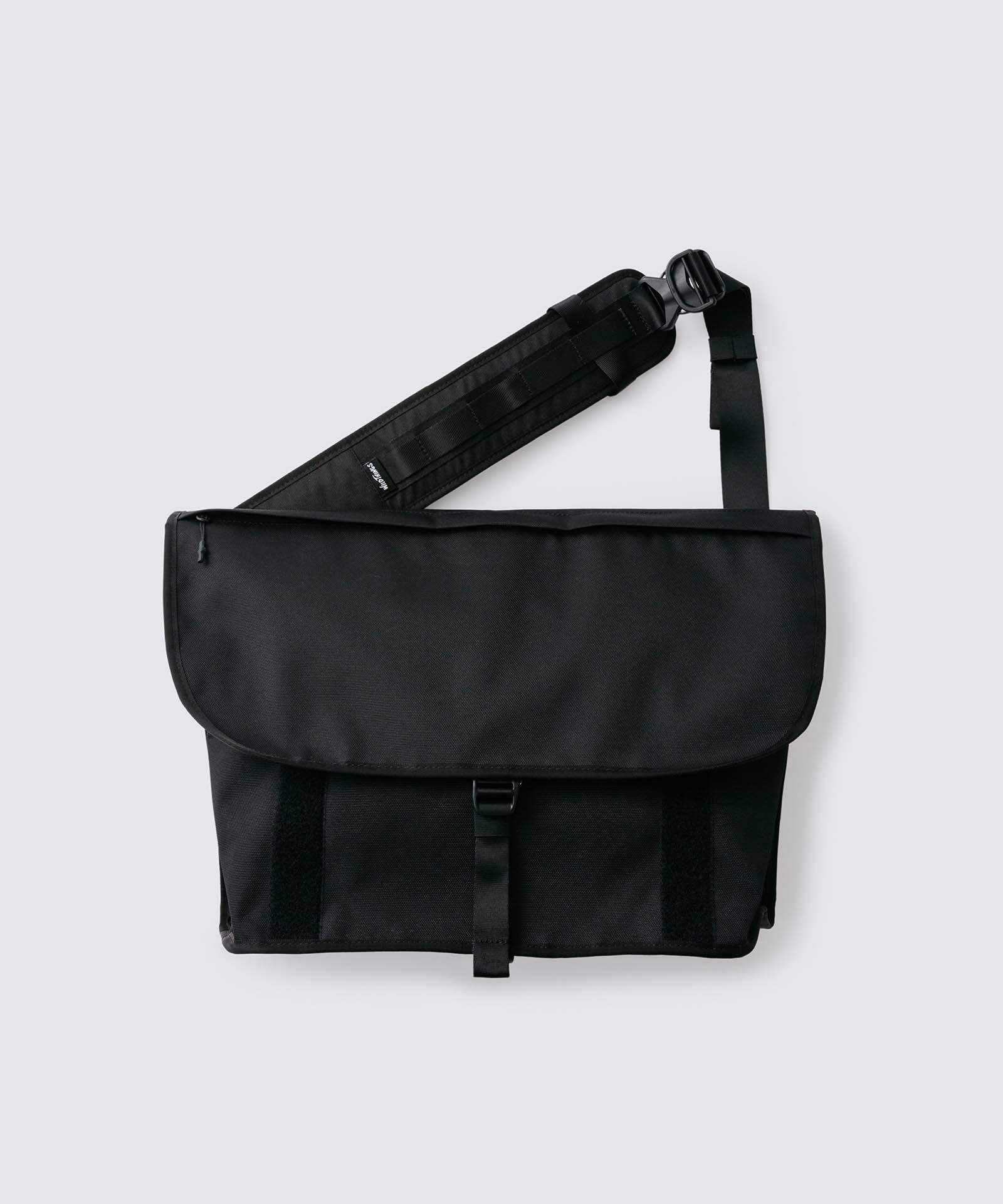 SANSANGEAR ブラックメッセンジャーバッグ 値下げ可能 SANSANGEAR