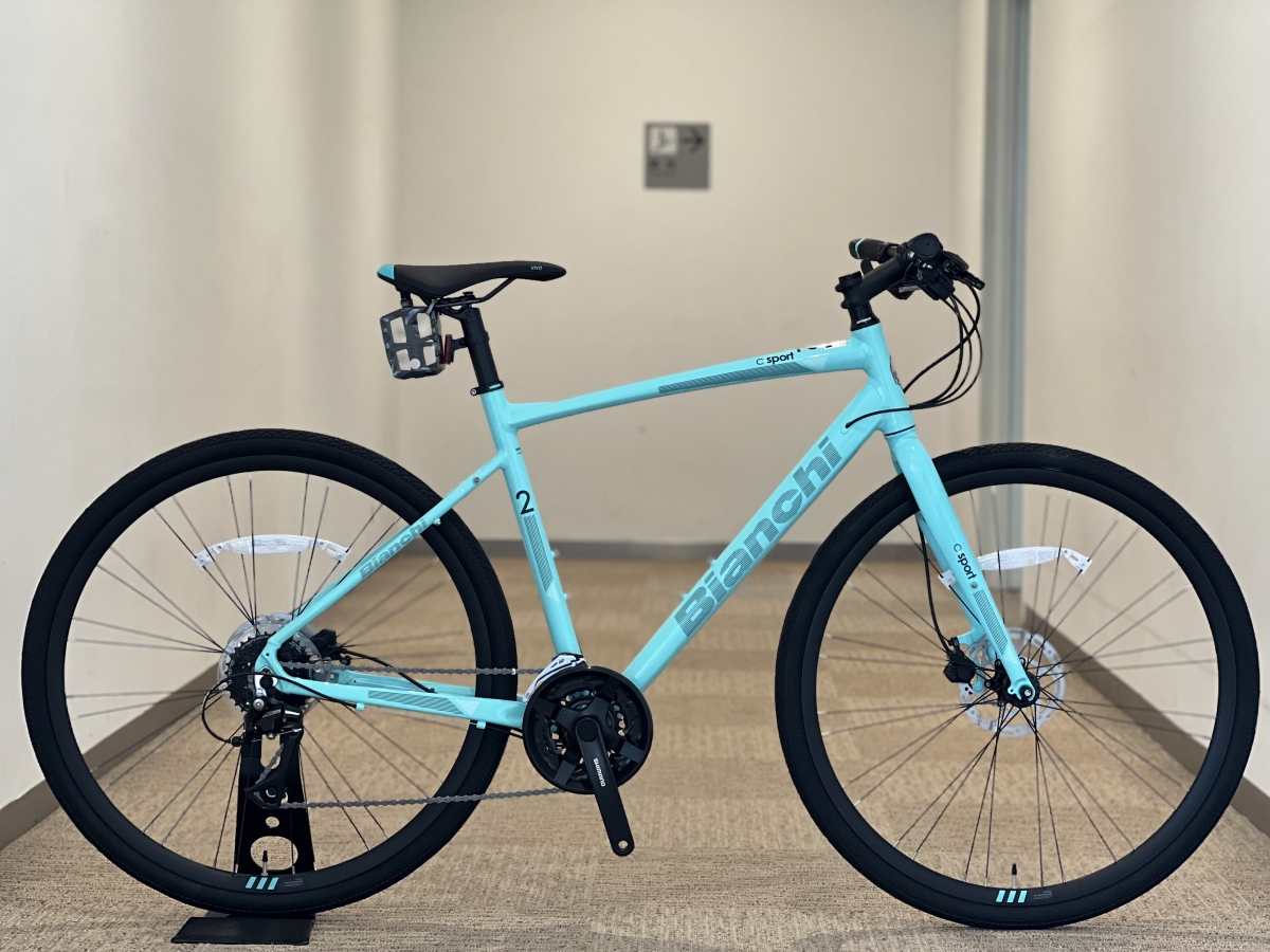 これであなたもクロスバイクデビュー！】不動の人気を誇る「Bianchi