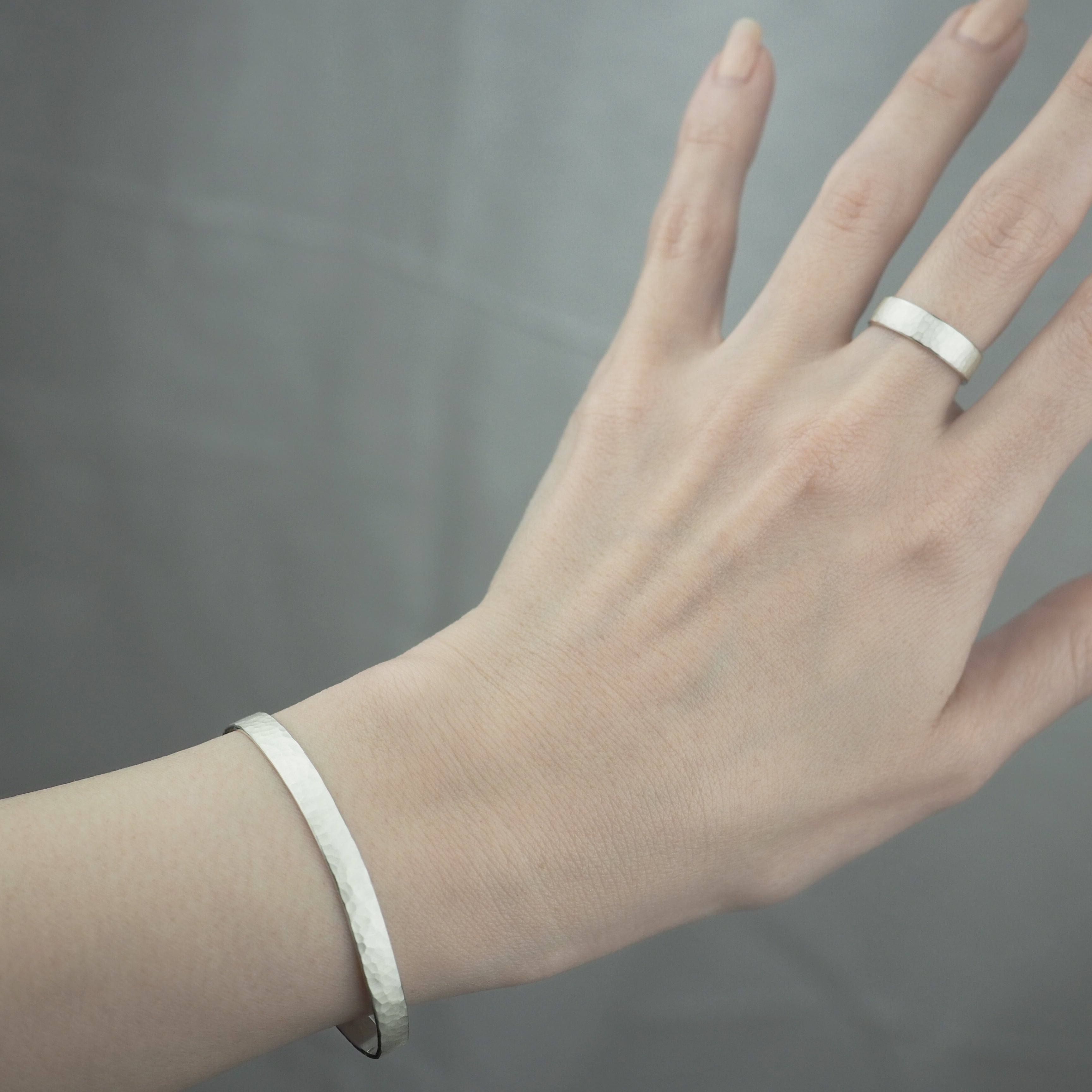 Silver Bangle -Tsuchime Matte- シルバー バングル – yuzen-official