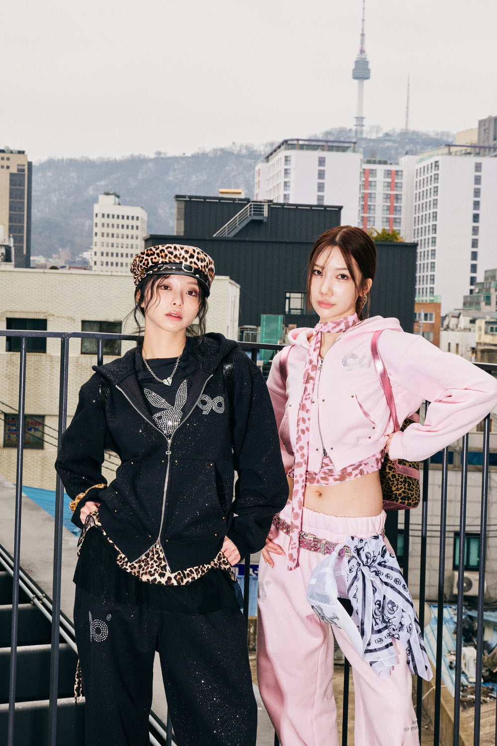 9090Girl_0522-22_1000x.jpg?v=