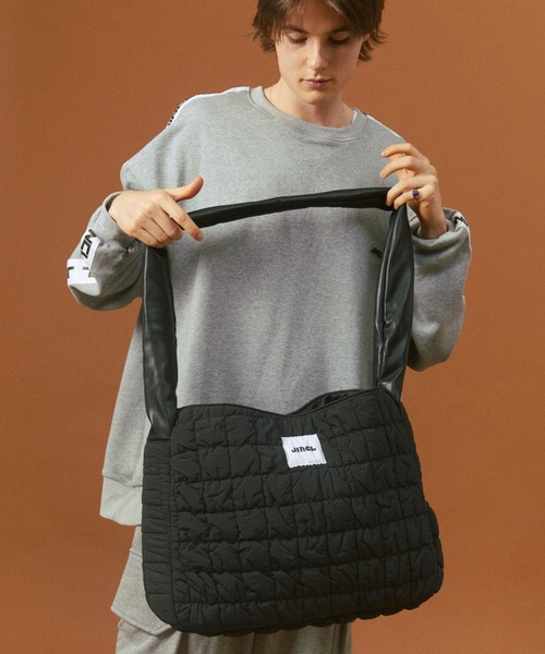 JINCL（ジンクル） ショルダーバッグ JINCL - キルティングバッグ