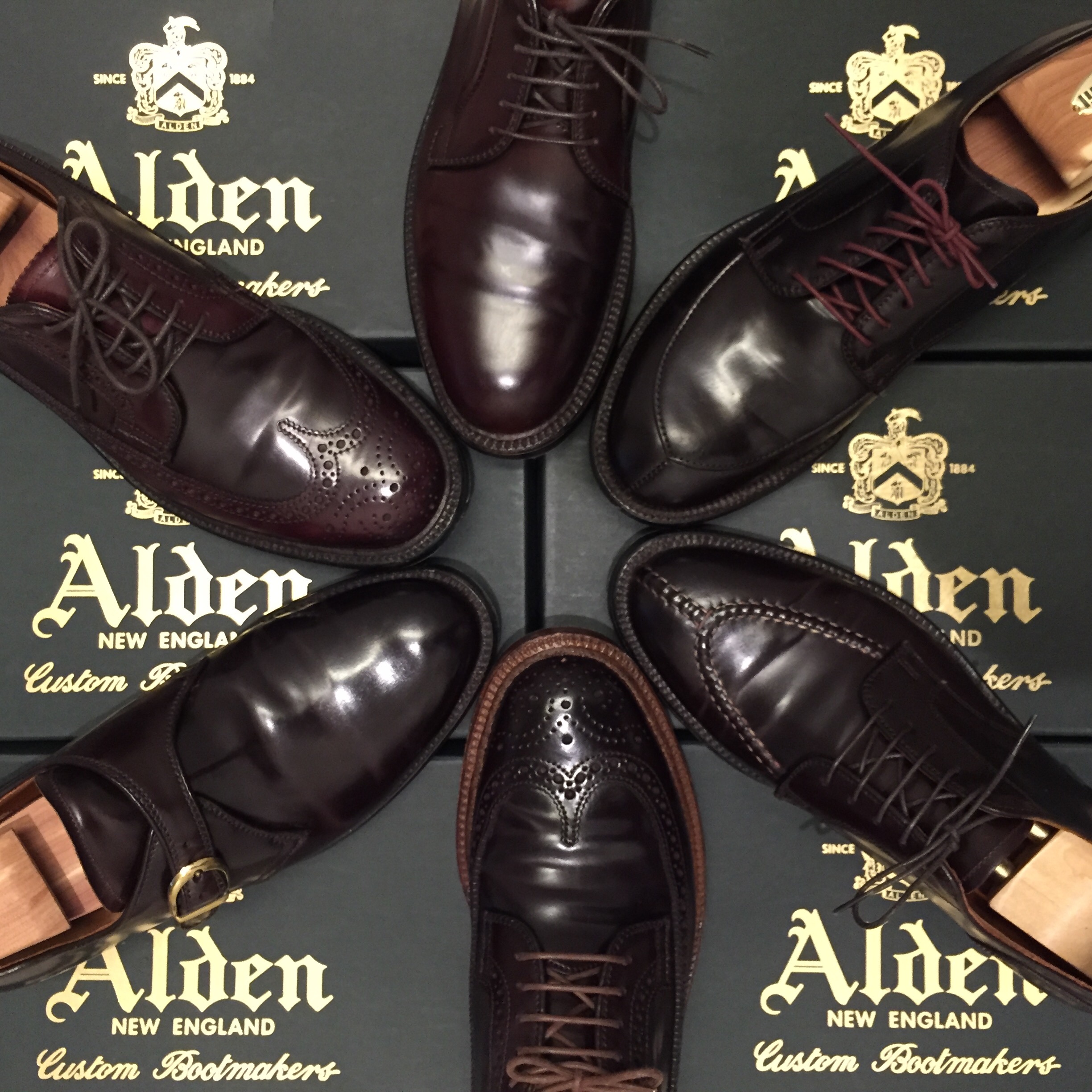 Alden(オールデン)バーガンディコードバンの個体差を徹底比較！前略