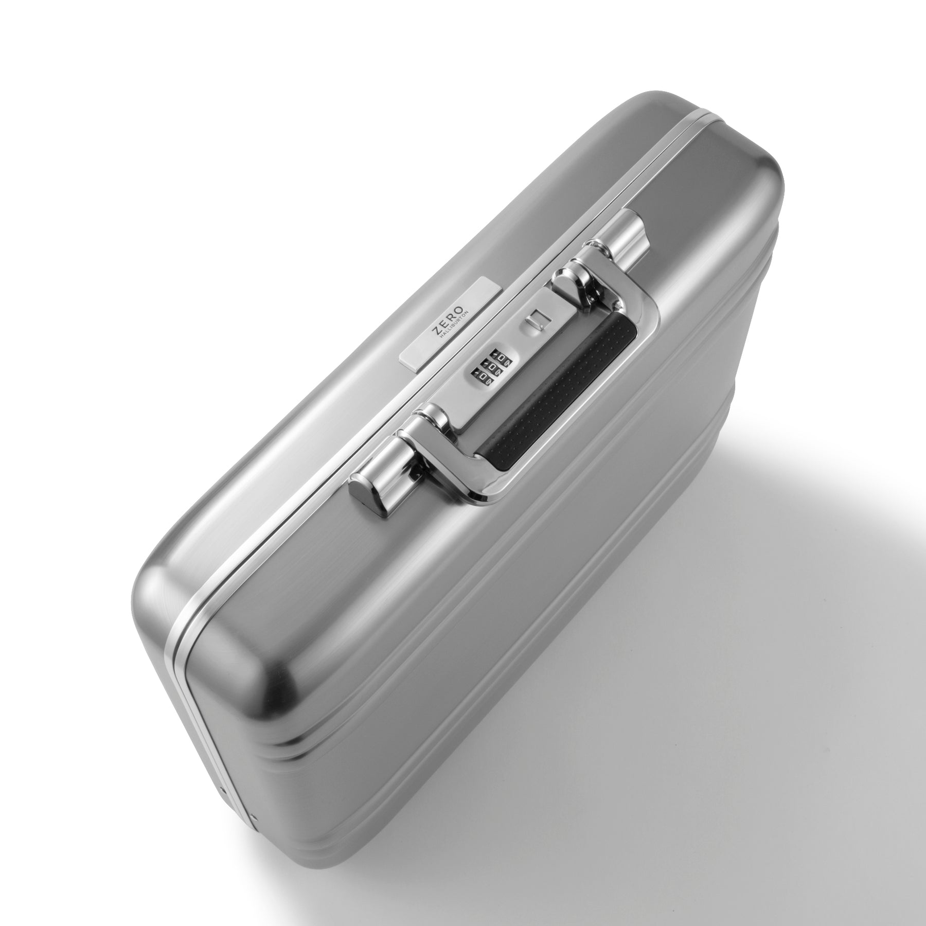 Classic Lightweight ATT | Large Attaché Case 81602/81662 – ZERO