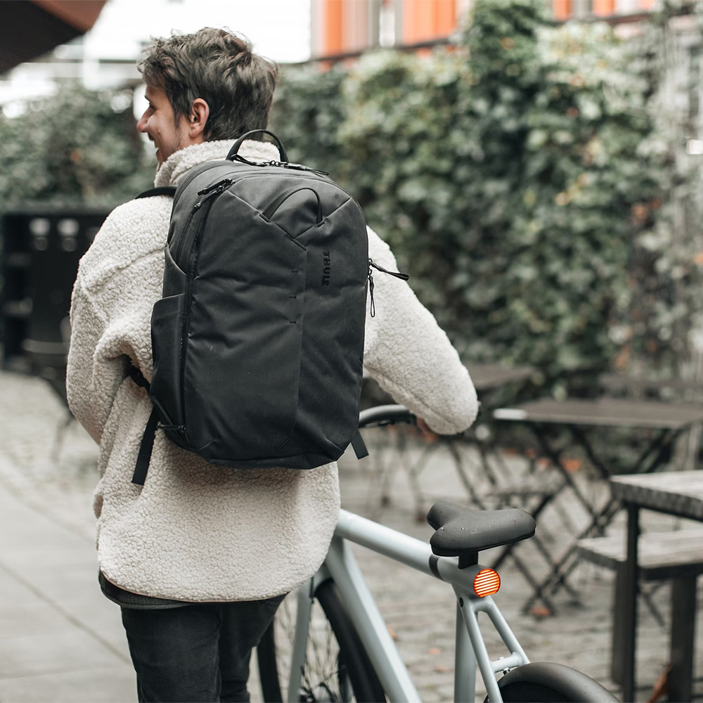 Thule Aion Travel Backpack 28L - THULE スーリー 公式オンライン