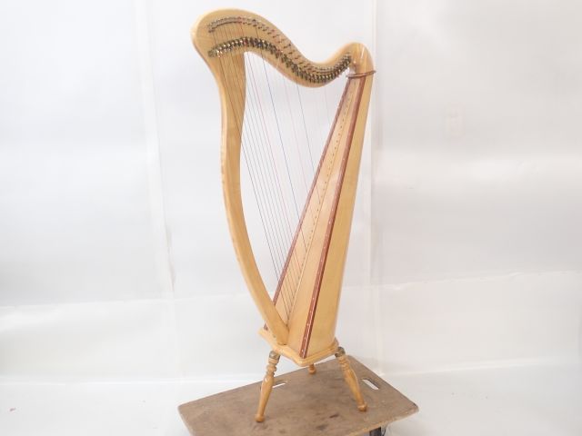 高額買取実施中!!】AOYAMA 130D 青山ハープ/アイリッシュハープ