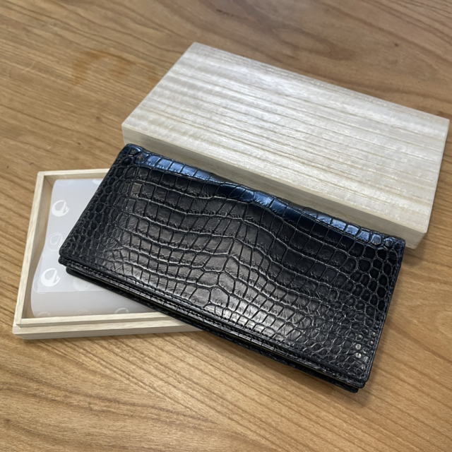 無双長財布（切り目） [HI1300] クロコダイルレザーショップ ガウディ