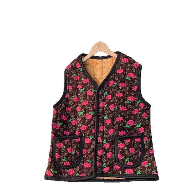 ハルモニチョッキ キルトジャケット 花柄ベスト リバーシブル ポケット