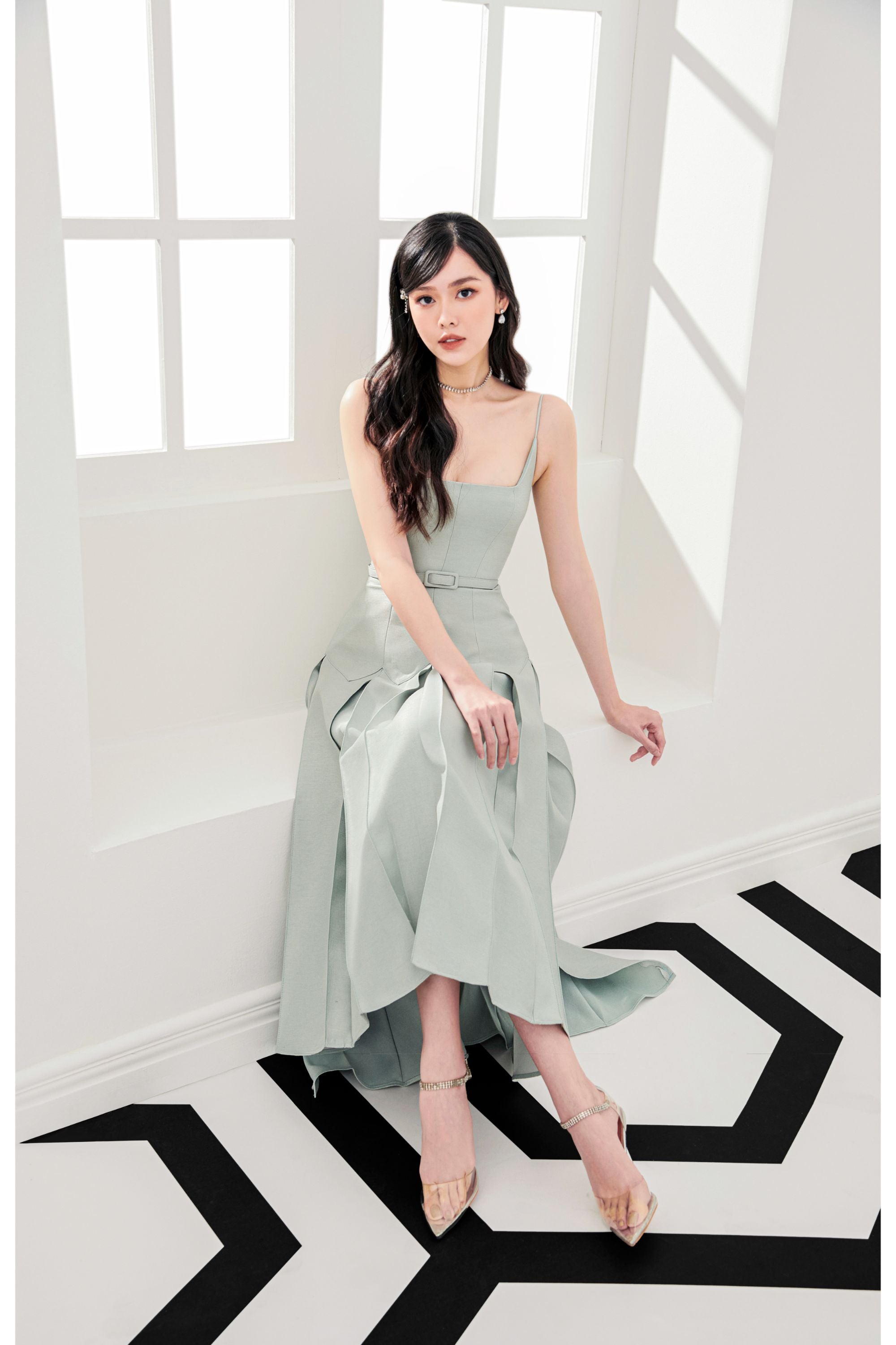 ALICE Pleated Dress – GIANA official website