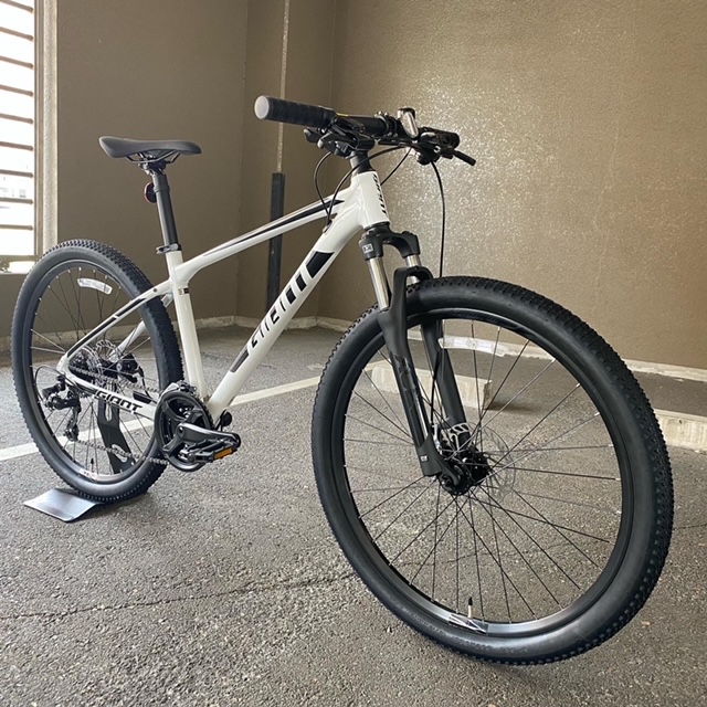 GIANT/2022年モデル】店頭在庫状況 ｜ ジャイアントストア神戸