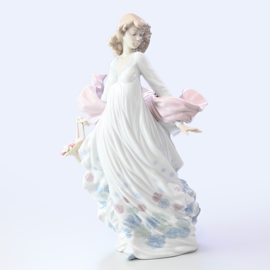 リヤドロ 4936 春のそよ風 置物 陶器人形 オブジェ LLADRO 【公式